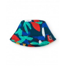 Boys' flat cap in blue with a multi-coloured print 